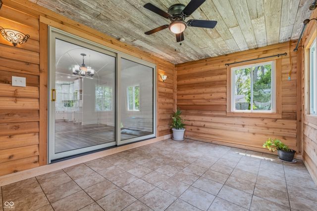 1108 Greenbrook Drive, Greenfield, IN 46140