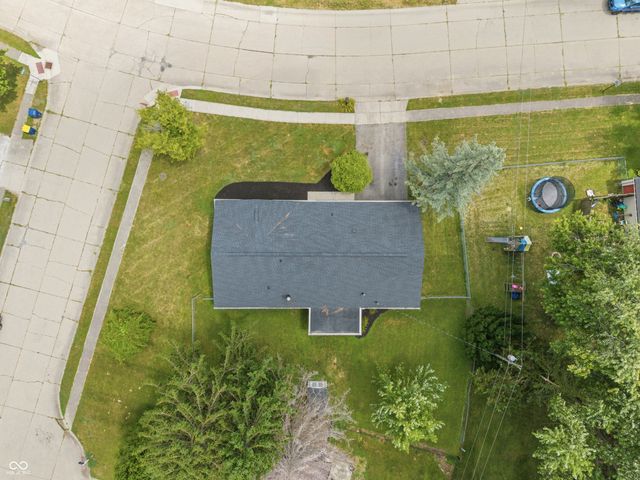 1108 Greenbrook Drive, Greenfield, IN 46140