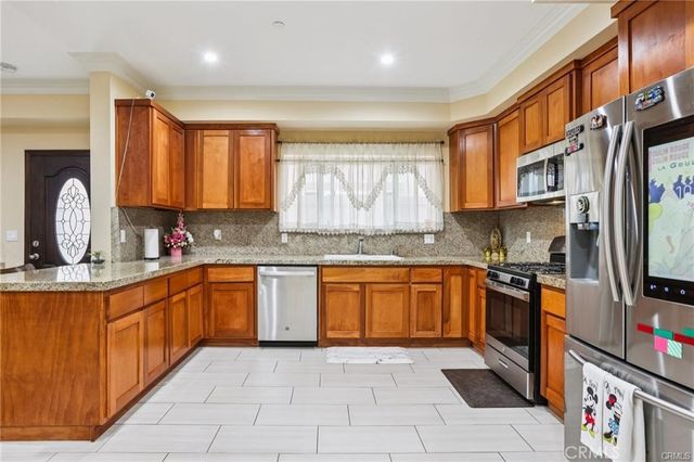 204 E 121st, Los Angeles, CA 90061