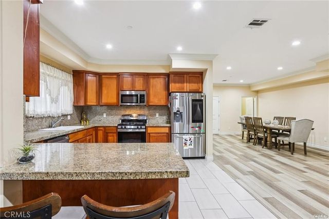 204 E 121st, Los Angeles, CA 90061