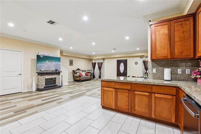 204 E 121st, Los Angeles, CA 90061