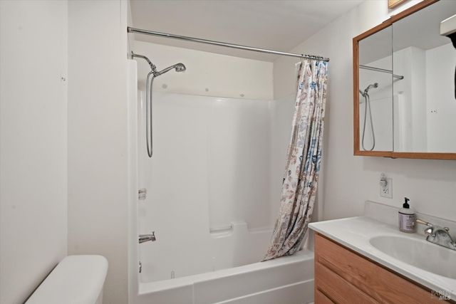 10313 Brookside Dr, Middletown, CA 95461