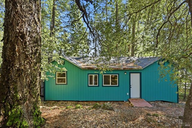 10313 Brookside Dr, Middletown, CA 95461