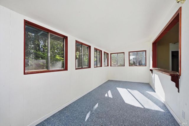 10313 Brookside Dr, Middletown, CA 95461