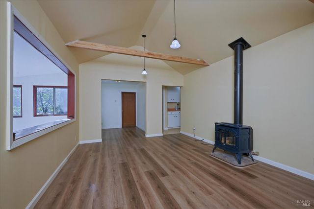 10313 Brookside Dr, Middletown, CA 95461