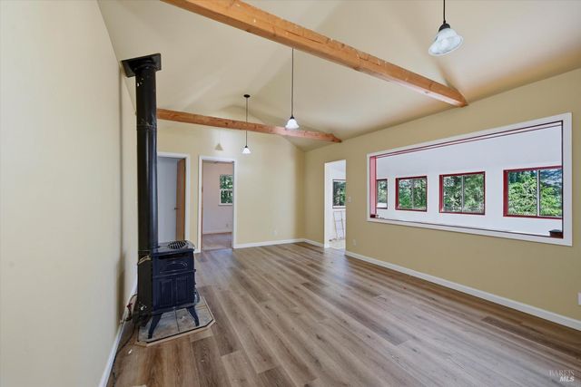 10313 Brookside Dr, Middletown, CA 95461