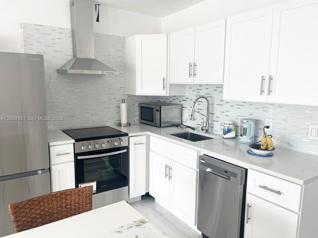 340 S Oakridge S 340, Deerfield Beach, FL 33442