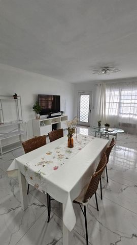 340 S Oakridge S 340, Deerfield Beach, FL 33442