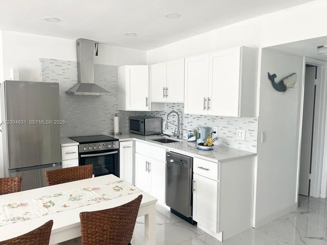 340 S Oakridge S 340, Deerfield Beach, FL 33442