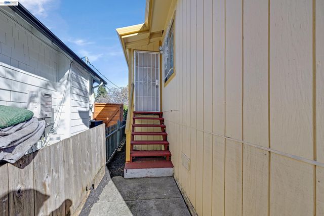 3626 A Midvale Ave, Oakland, CA 94602