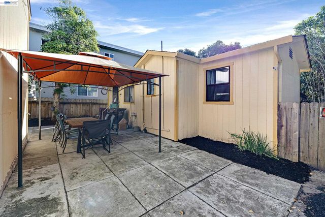 3626 A Midvale Ave, Oakland, CA 94602