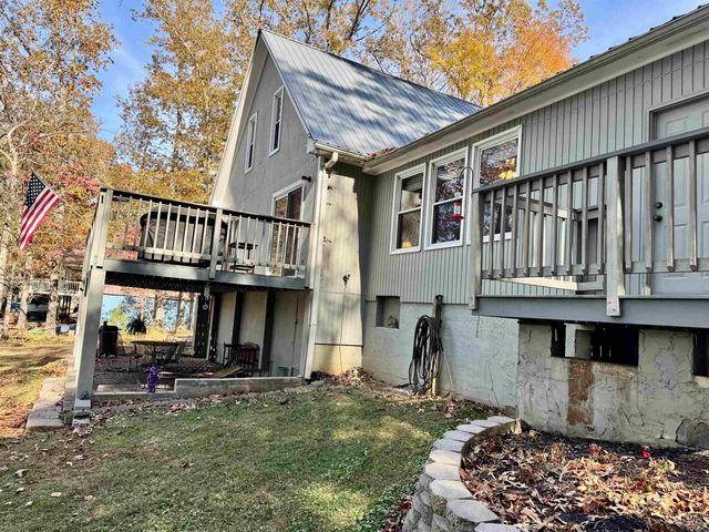 720 EDGEWATER DR, Middleton, TN 38052