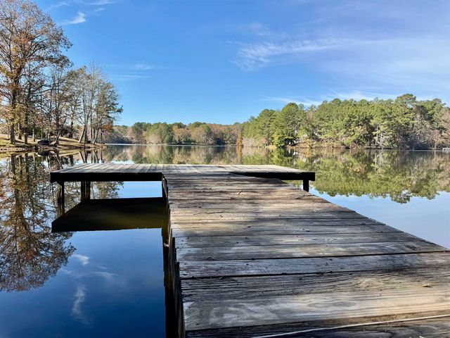 720 EDGEWATER DR, Middleton, TN 38052