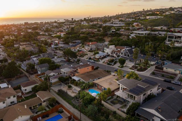 1147 Archer St, San Diego, CA 92109