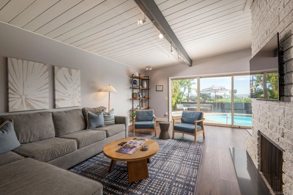 1147 Archer St, San Diego, CA 92109