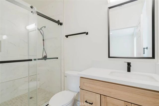 1079 E Elmwood, Burbank, CA 91501