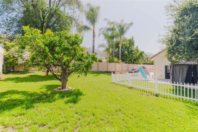 1079 E Elmwood, Burbank, CA 91501