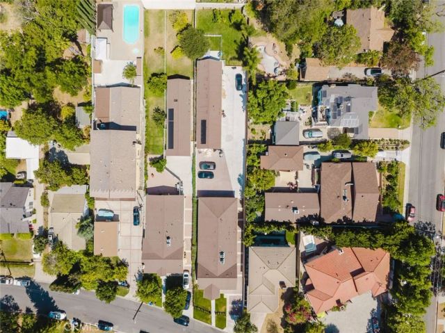 1079 E Elmwood, Burbank, CA 91501