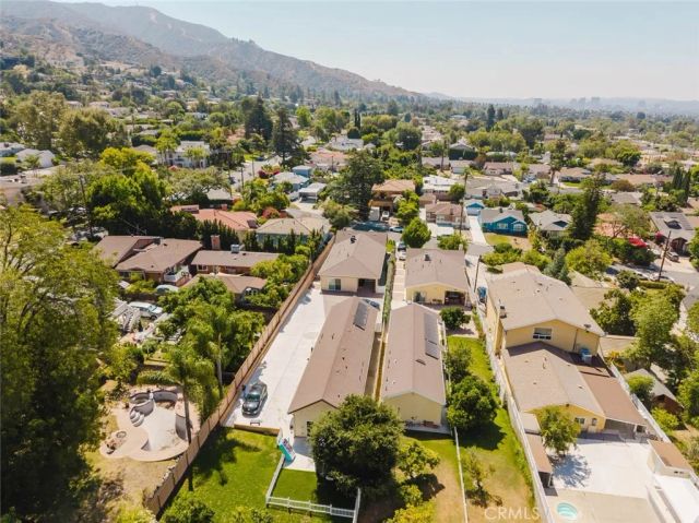 1079 E Elmwood, Burbank, CA 91501