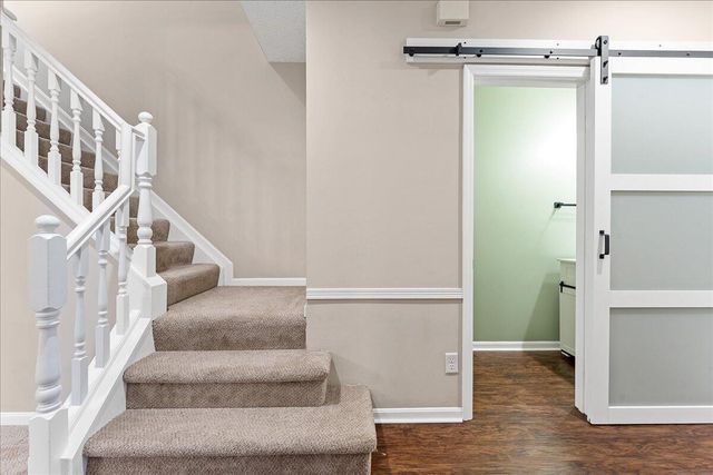 811 Rossford Run, Bellevue, KY 41073