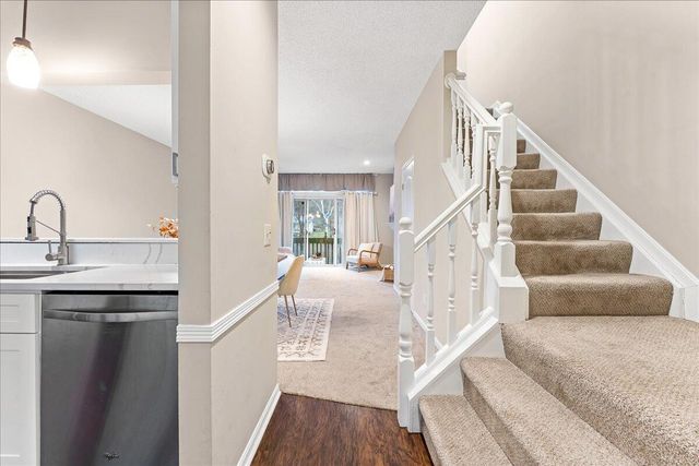 811 Rossford Run, Bellevue, KY 41073