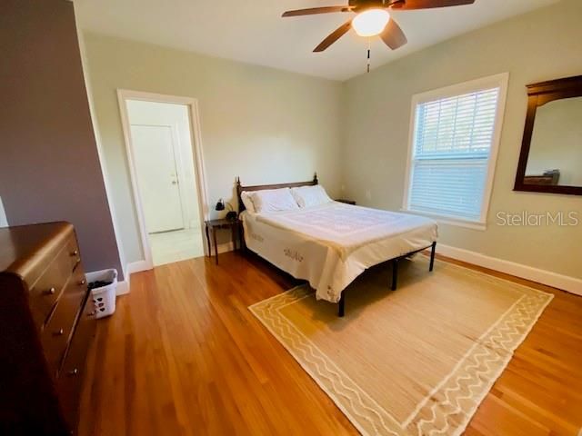 2527 4TH AVENUE N, St Petersburg, FL 33713