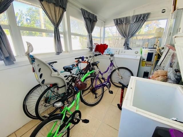 2527 4TH AVENUE N, St Petersburg, FL 33713