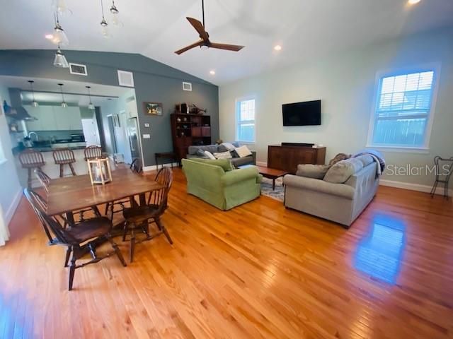 2527 4TH AVENUE N, St Petersburg, FL 33713