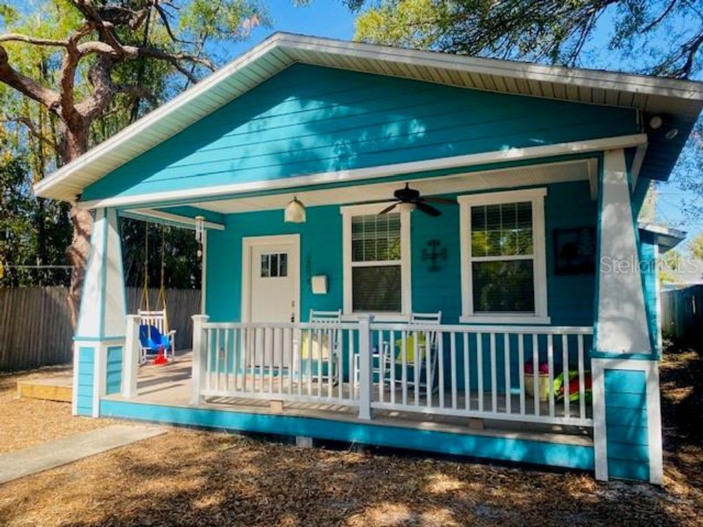 2527 4TH AVENUE N, St Petersburg, FL 33713