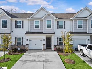 67 Fernhill Lane, Fountain Inn, SC 29644