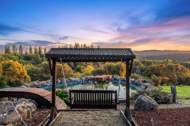 22401 Volcano Hills Rd, Pioneer, CA 95666