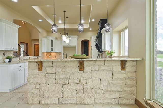 11601 Marbella Drive, Oklahoma City, OK 73173