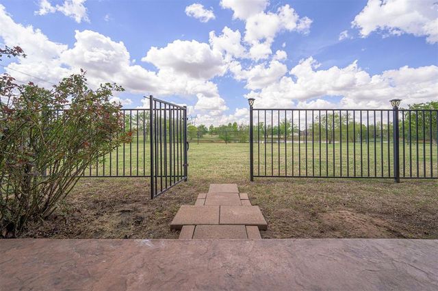 11601 Marbella Drive, Oklahoma City, OK 73173