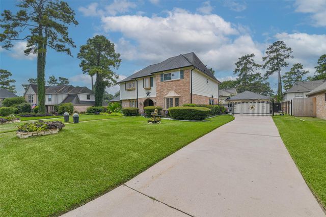 16211 N Greenfield Drive, Spring, TX 77379