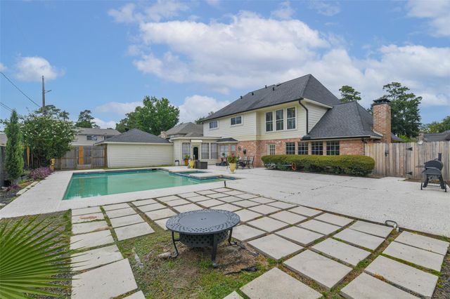 16211 N Greenfield Drive, Spring, TX 77379
