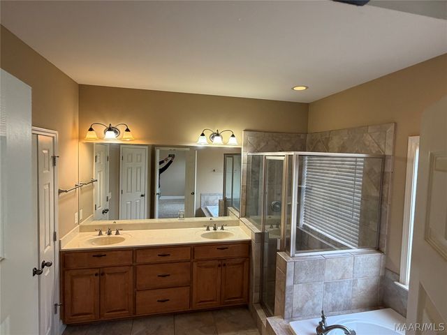 655 WHISTLEWOOD Road, Montgomery, AL 36117