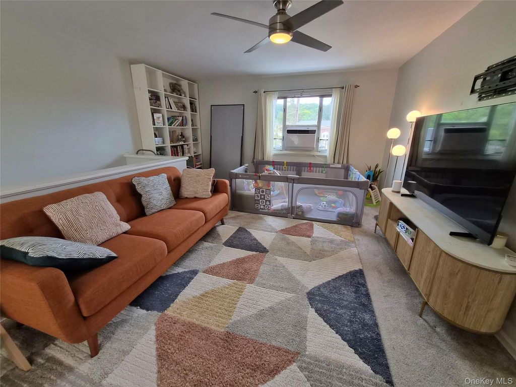 227-08 Hillside Avenue Upper, Queens Village, NY 11427 — photo 5