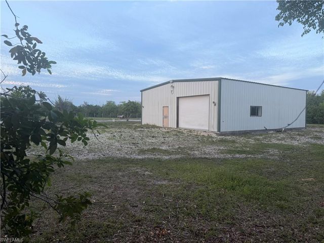 16160 Saddlewood LN, Cape Coral, FL 33991