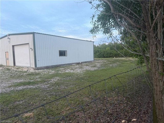 16160 Saddlewood LN, Cape Coral, FL 33991