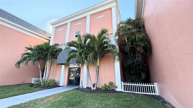 1900 68TH STREET N 106, St Petersburg, FL 33710