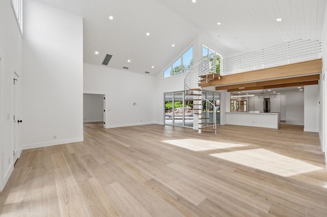 6189 Woodcutter Court, Palm Beach Gardens, FL 33418