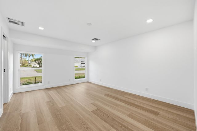 6189 Woodcutter Court, Palm Beach Gardens, FL 33418