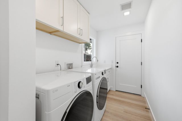 6189 Woodcutter Court, Palm Beach Gardens, FL 33418