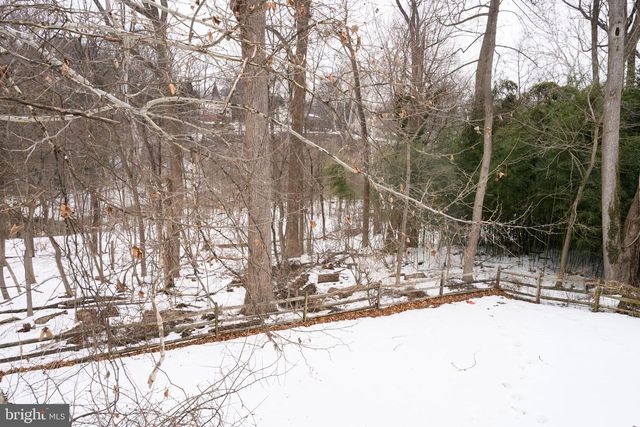 220 BALLIGOMINGO RD, Conshohocken, PA 19428