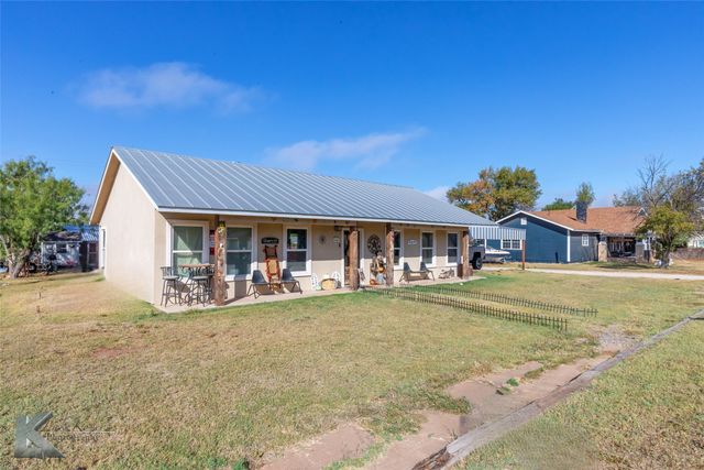 1502 Avenue N N, Anson, TX 79501