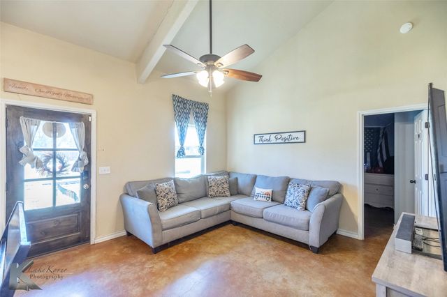 1502 Avenue N N, Anson, TX 79501