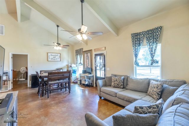 1502 Avenue N N, Anson, TX 79501