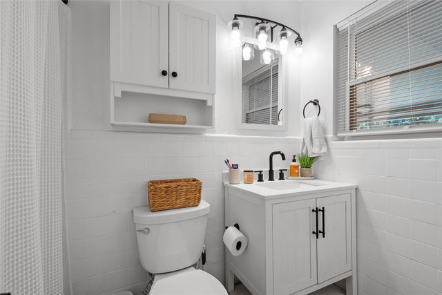 1725 La Porte Drive, Waco, TX 76710