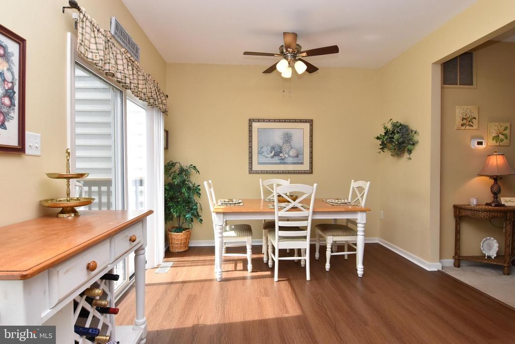 Image 25 of property listing at 15 JOHN HALL DR, Ocean View, DE 19970