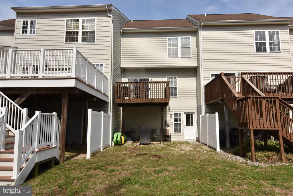 Image 40 of property listing at 15 JOHN HALL DR, Ocean View, DE 19970